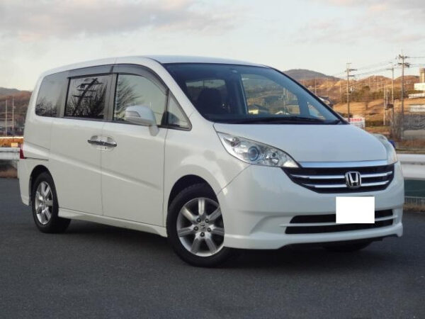 HONDA STEP WAGON - Image 2