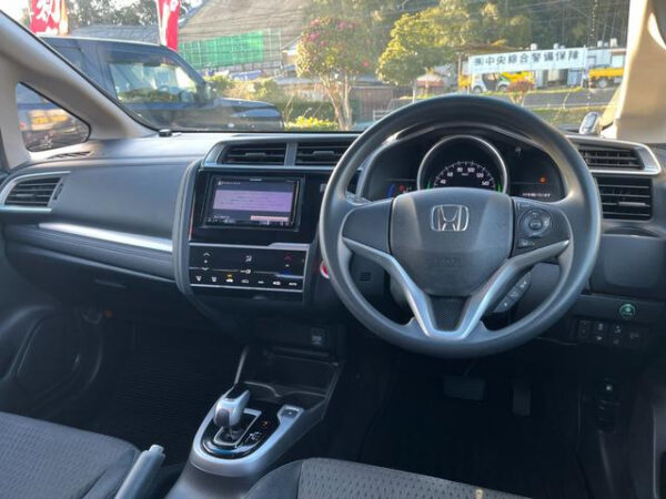 HONDA FIT - Image 2