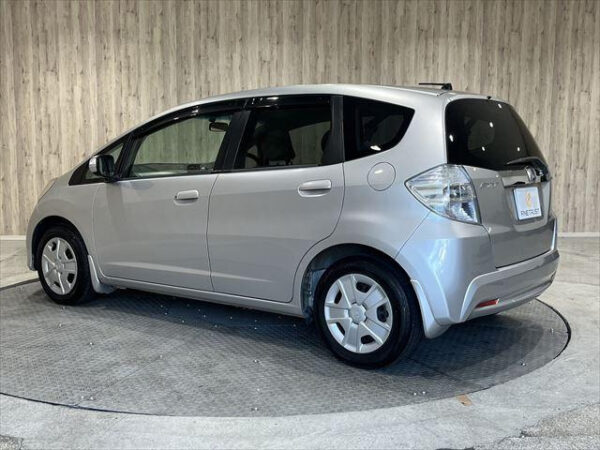 HONDA FIT - Image 11