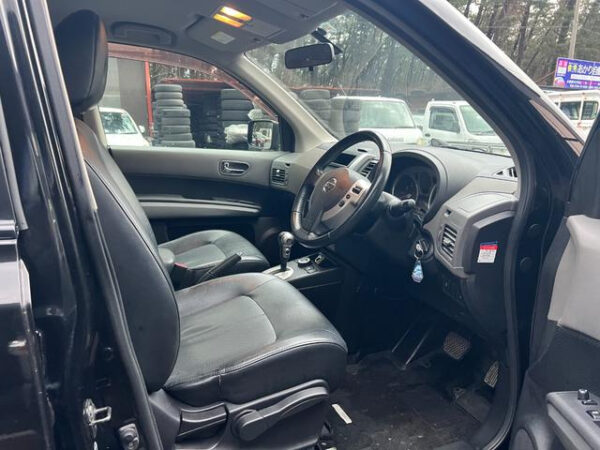 NISSAN X-TRAIL - Image 11