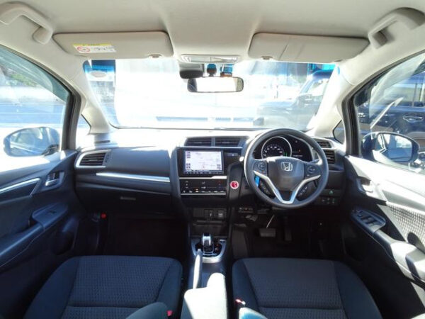 HONDA FIT - Image 11