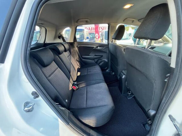 HONDA FIT - Image 11