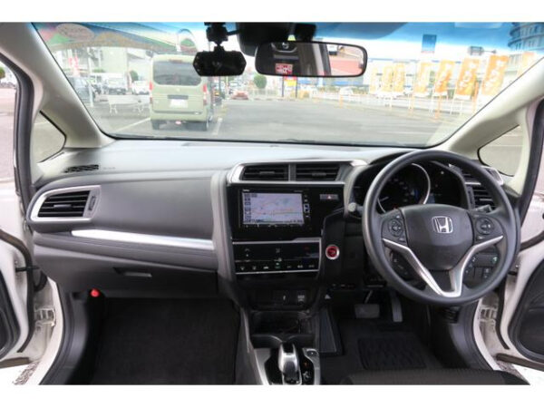 HONDA FIT - Image 11