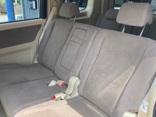 HONDA STEP WAGON - Image 12