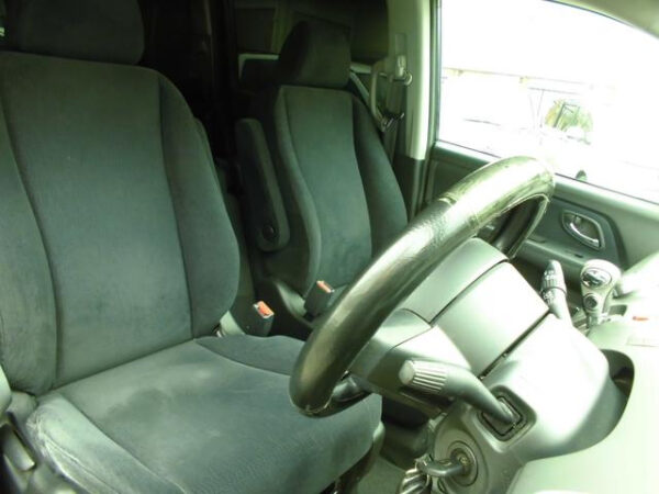 HONDA STEP WAGON - Image 13