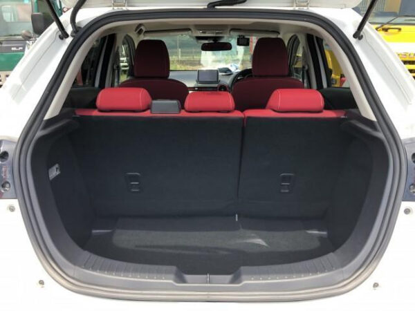 MAZDA DEMIO - Image 13