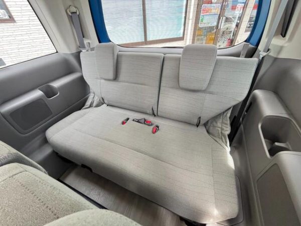 HONDA STEP WAGON - Image 14