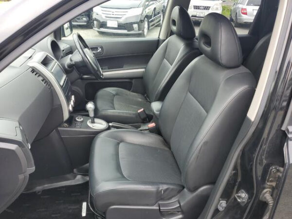 NISSAN X-TRAIL - Image 14
