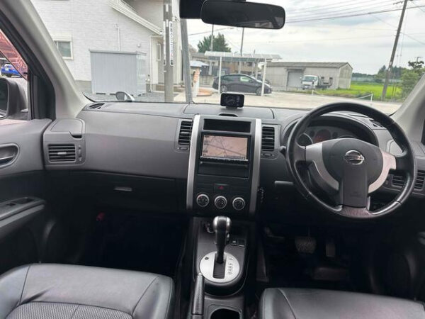 NISSAN X-TRAIL - Image 14