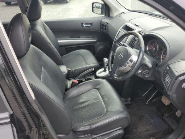 NISSAN X-TRAIL - Image 16