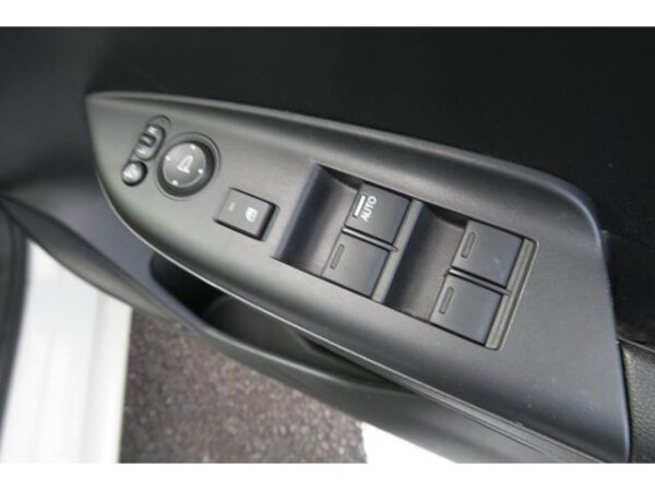 HONDA FIT - Image 19