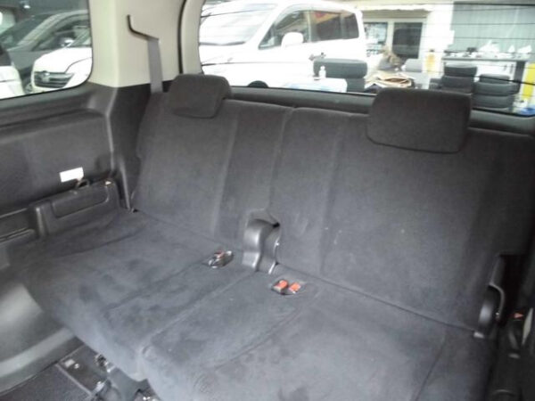 HONDA STEP WAGON - Image 19