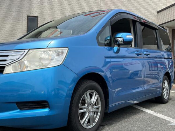 HONDA STEP WAGON - Image 3