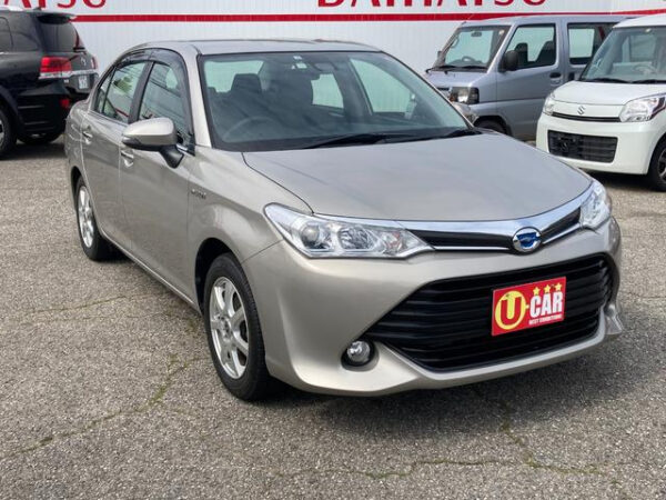 TOYOTA COROLLA AXIO - Image 3