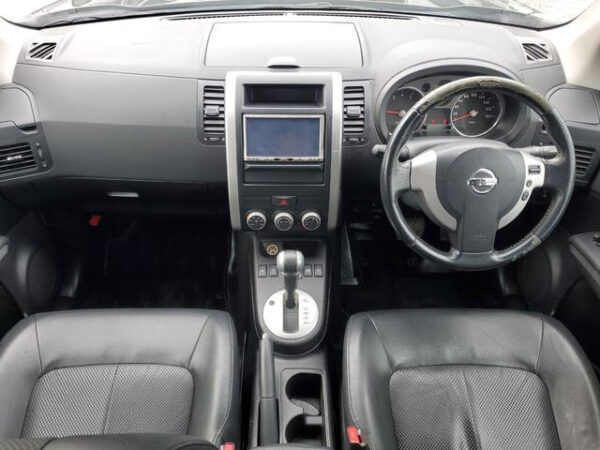 NISSAN X-TRAIL - Image 3