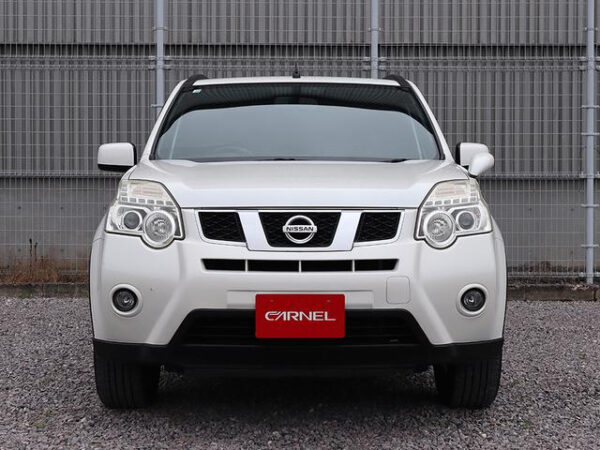NISSAN X-TRAIL - Image 3