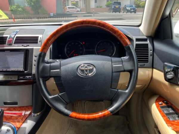 TOYOTA MARK X - Image 4