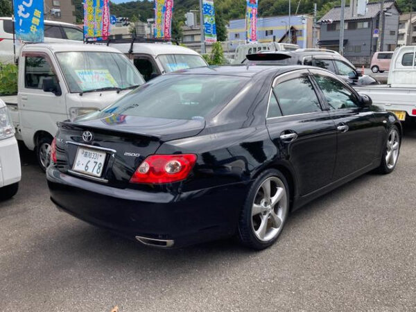 TOYOTA MARK X - Image 4