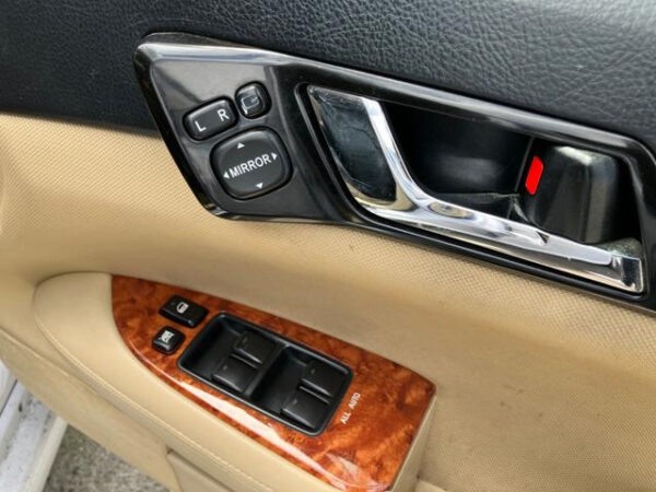 TOYOTA MARK X - Image 5