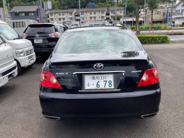 TOYOTA MARK X - Image 5