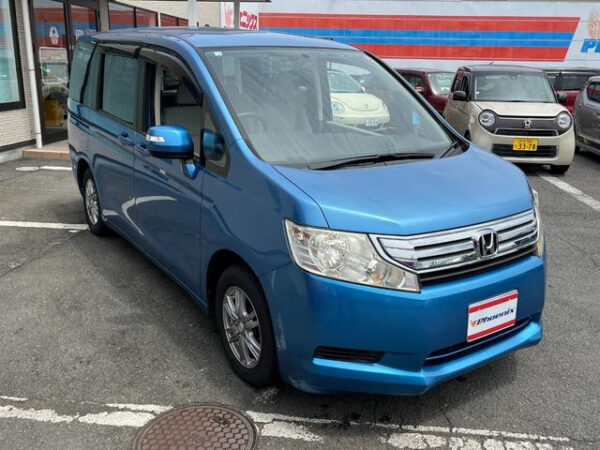 HONDA STEP WAGON - Image 5