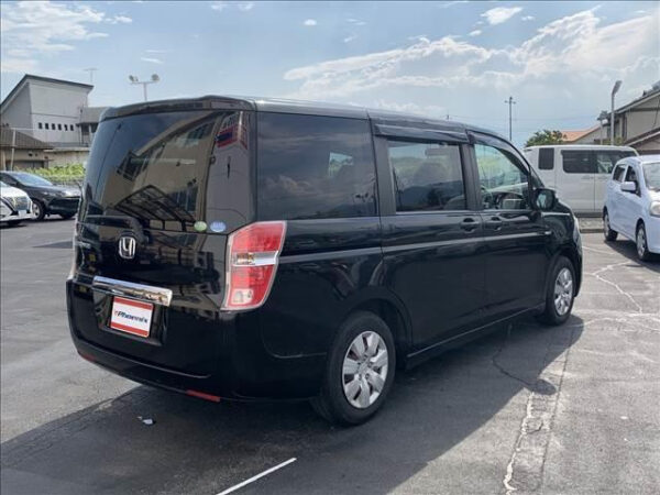 HONDA STEP WAGON - Image 5