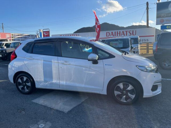 HONDA FIT - Image 5