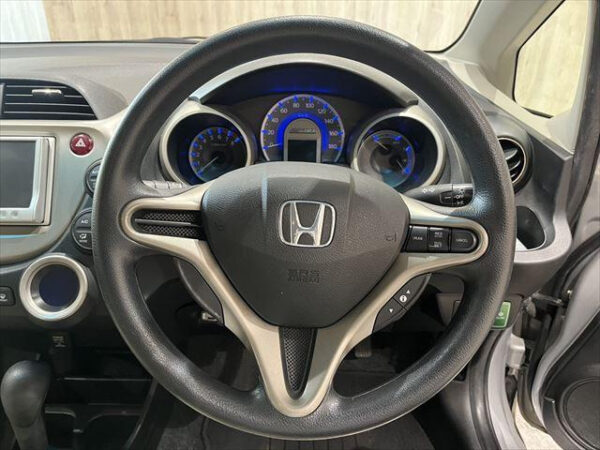 HONDA FIT - Image 6