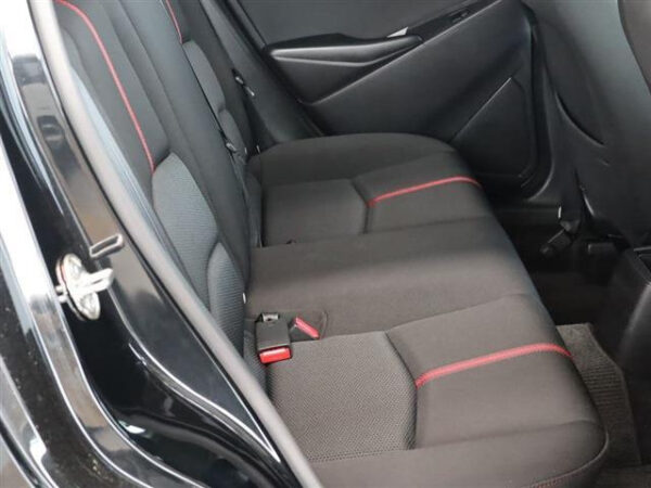 MAZDA DEMIO - Image 6