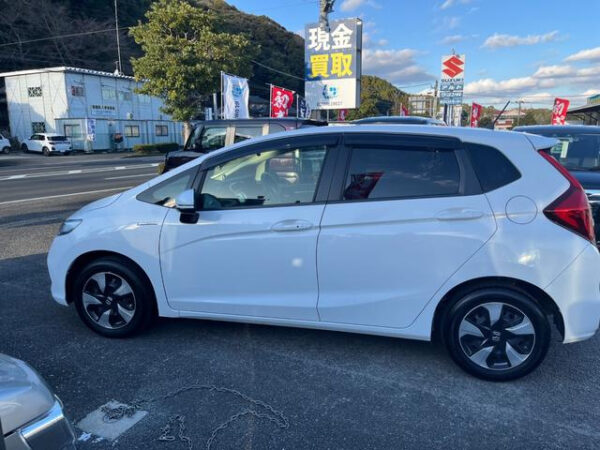 HONDA FIT - Image 6