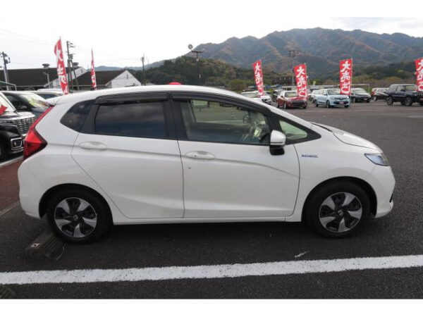 HONDA FIT - Image 6