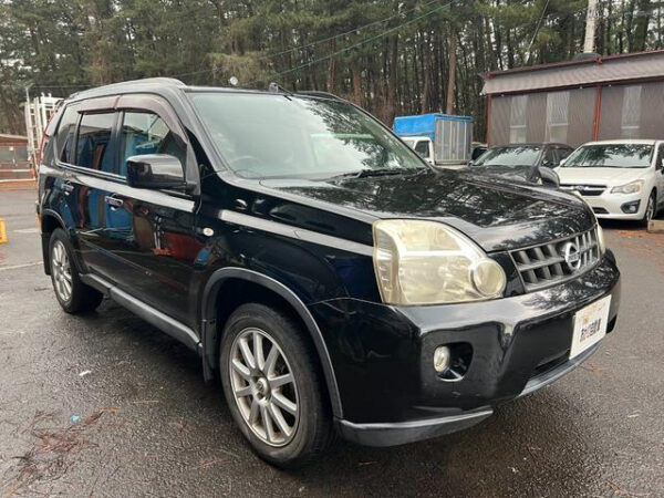 NISSAN X-TRAIL - Image 7