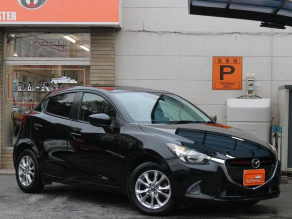 MAZDA DEMIO - Image 7