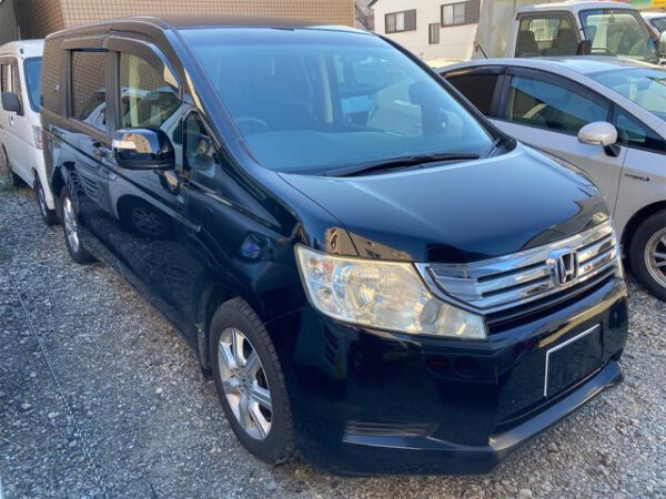 HONDA STEP WAGON - Image 7