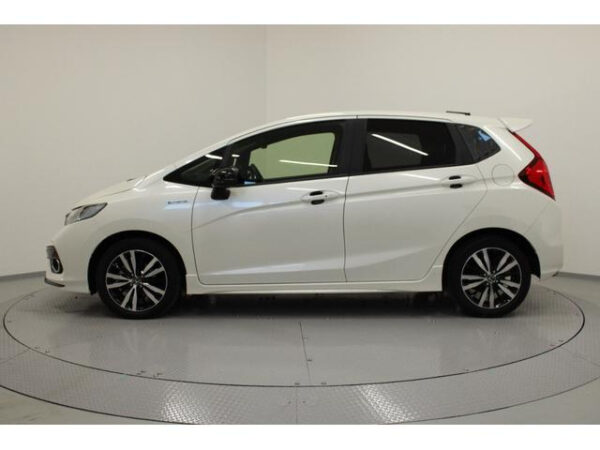 HONDA FIT - Image 7