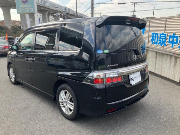HONDA STEP WAGON - Image 8