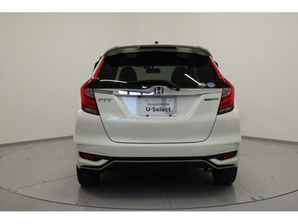 HONDA FIT - Image 9