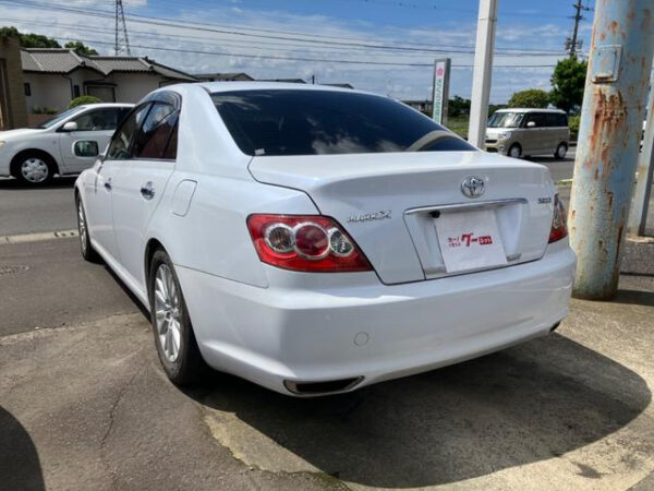 TOYOTA MARK X - Image 10