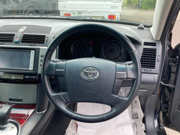 TOYOTA MARK X - Image 10