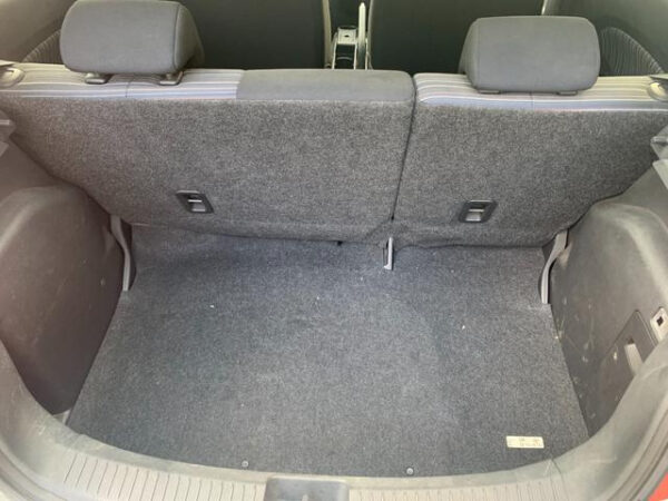 MAZDA DEMIO - Image 10