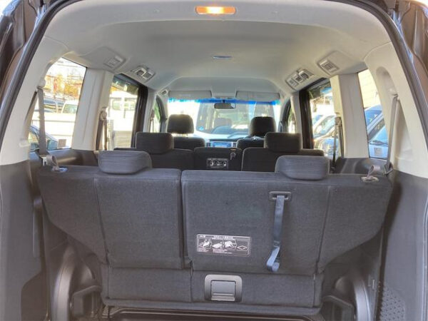 HONDA STEP WAGON - Image 10