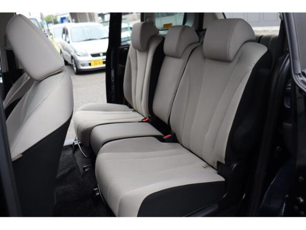 MAZDA PREMACY - Image 12