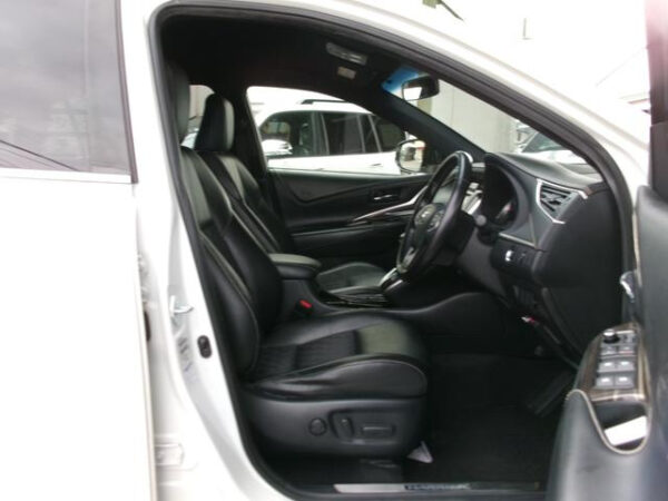 TOYOTA HARRIER 2016 - Image 11