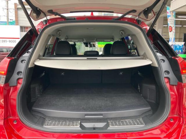 NISSAN X-TRAIL 2018 - Image 11