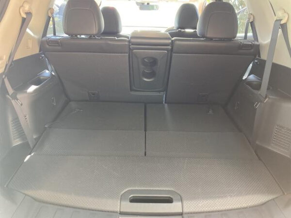 NISSAN X-TRAIL - Image 12