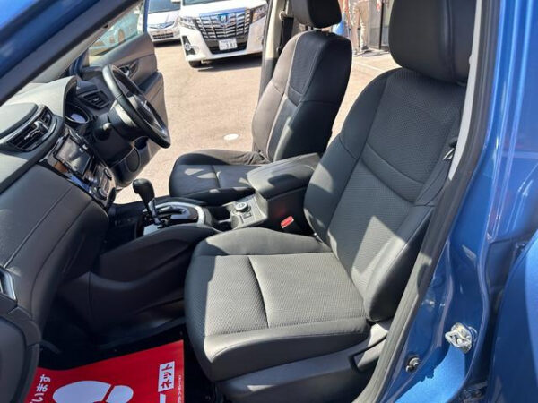 NISSAN X-TRAIL 2018 - Image 16