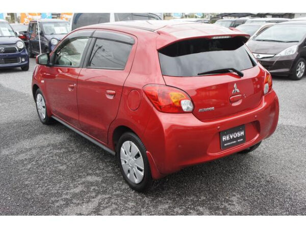 MITSUBISHI MIRAGE - Image 10