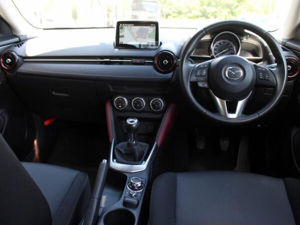MAZDA CX-3 2015 - Image 4