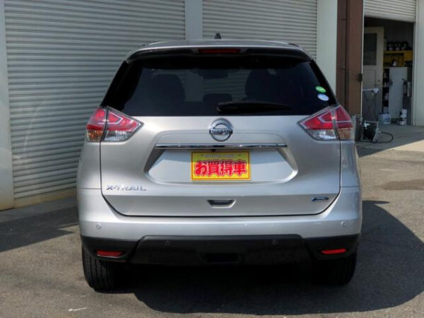 NISSAN X-TRAIL - Image 5