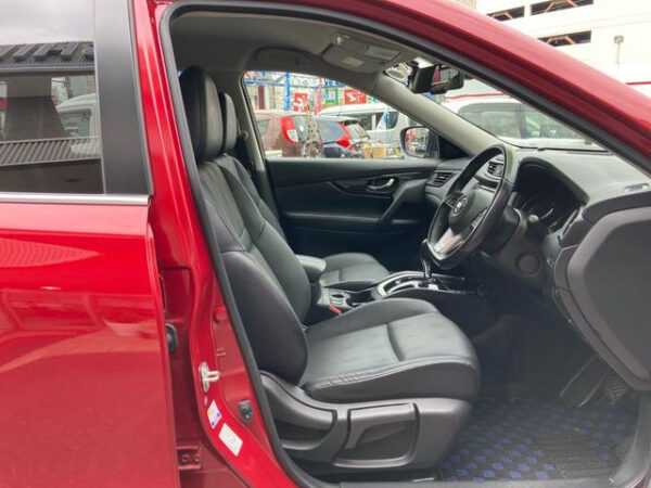 NISSAN X-TRAIL 2018 - Image 7